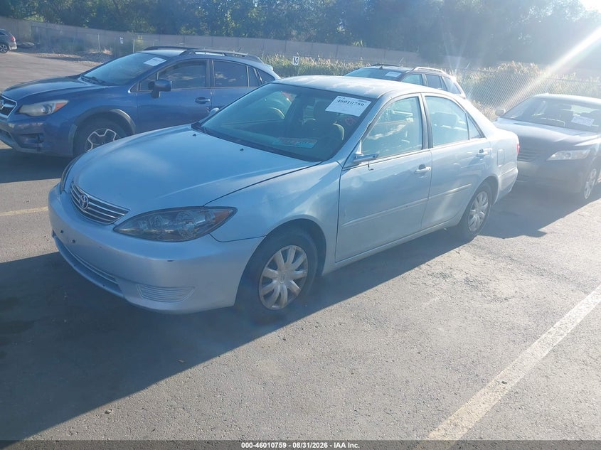 2005 TOYOTA CAMRY auction photo 2