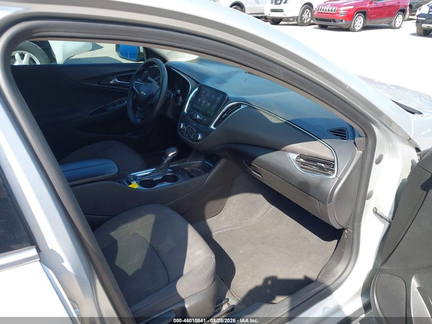 2021 CHEVROLET MALIBU auction photo 5