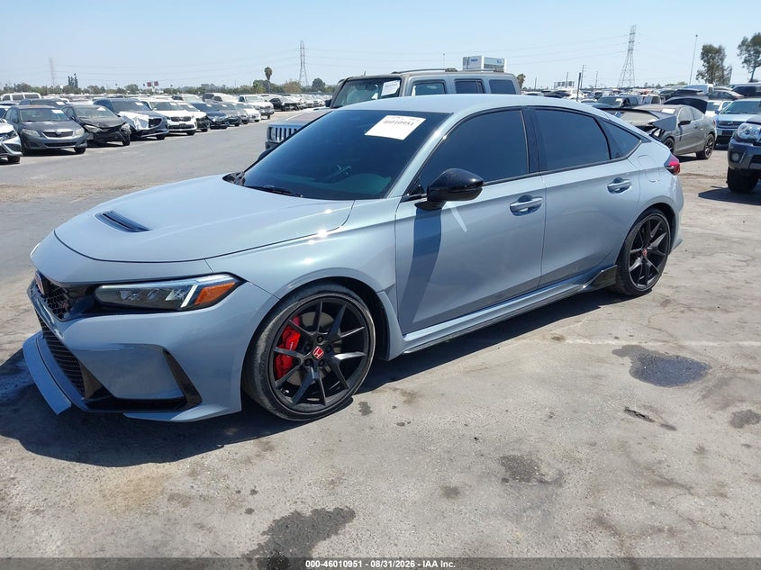 2026 Honda Civic Type R, Biohazard, IAAI, VIN JHMFL5G42TX000034 — photo 2