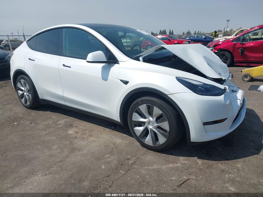 Vin: 7saygaee9pf713132, lot: 46510497, tesla model y awd/long range dual motor all-wheel drive 2023 img_1