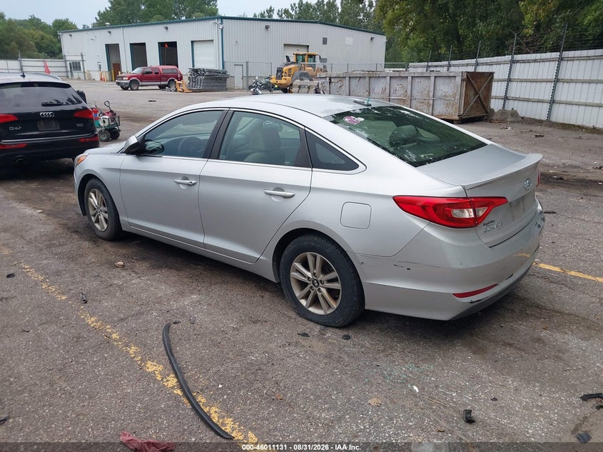 2016 HYUNDAI SONATA auction photo 3