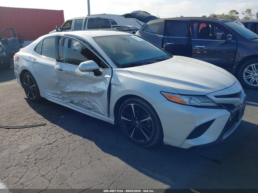 2020 TOYOTA CAMRY auction photo 1