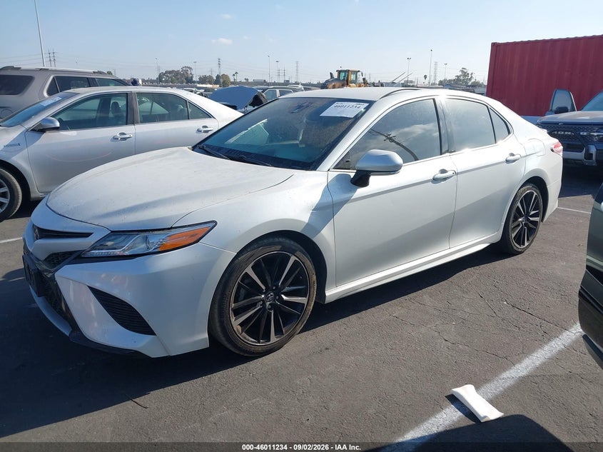 2020 TOYOTA CAMRY auction photo 2
