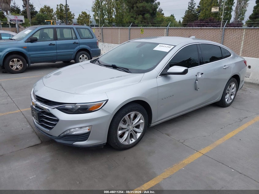 2020 CHEVROLET MALIBU auction photo 2