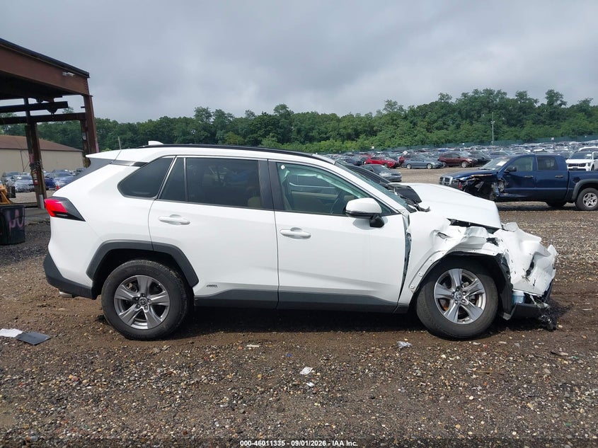 TOYOTA RAV4 HYBRID - zdjęcie 14