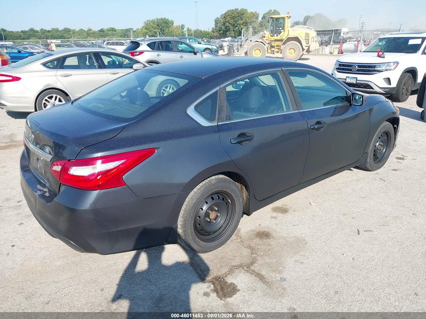 2016 NISSAN ALTIMA auction photo 4