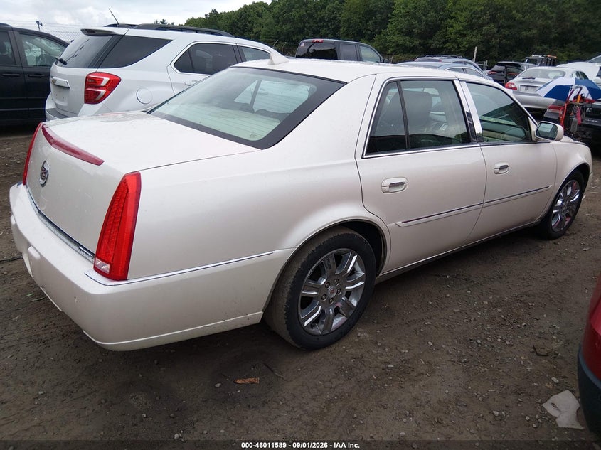 2011 CADILLAC DTS auction photo 4