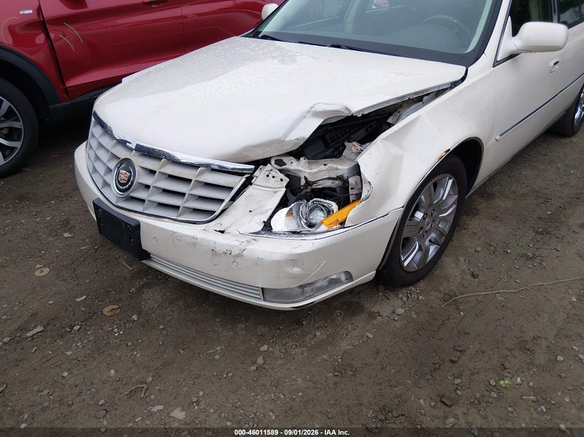 2011 CADILLAC DTS auction photo 6