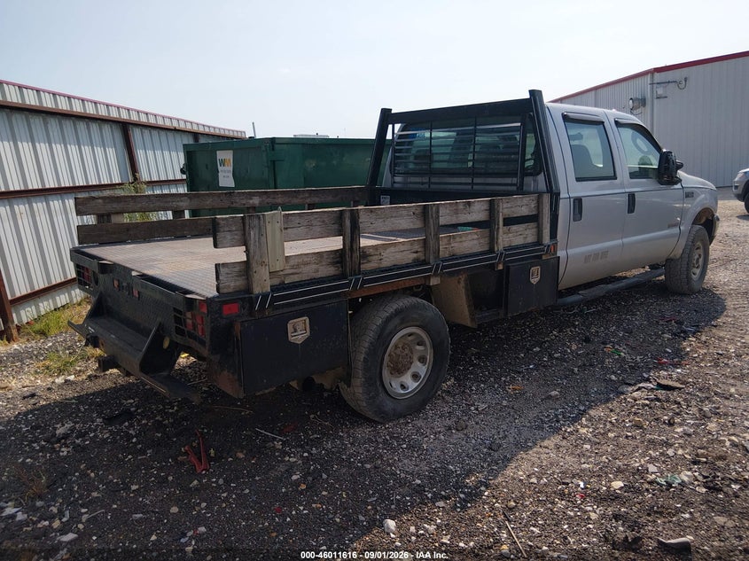 2004 FORD F-350 auction photo 4