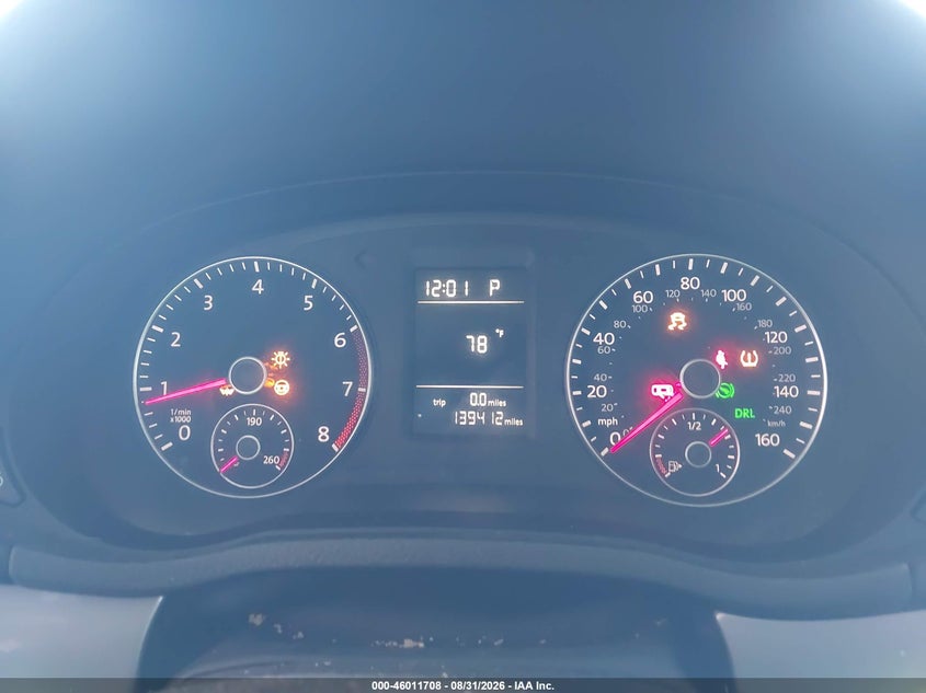 VOLKSWAGEN PASSAT 2015 VIN 1VWAS7A32FC110567
