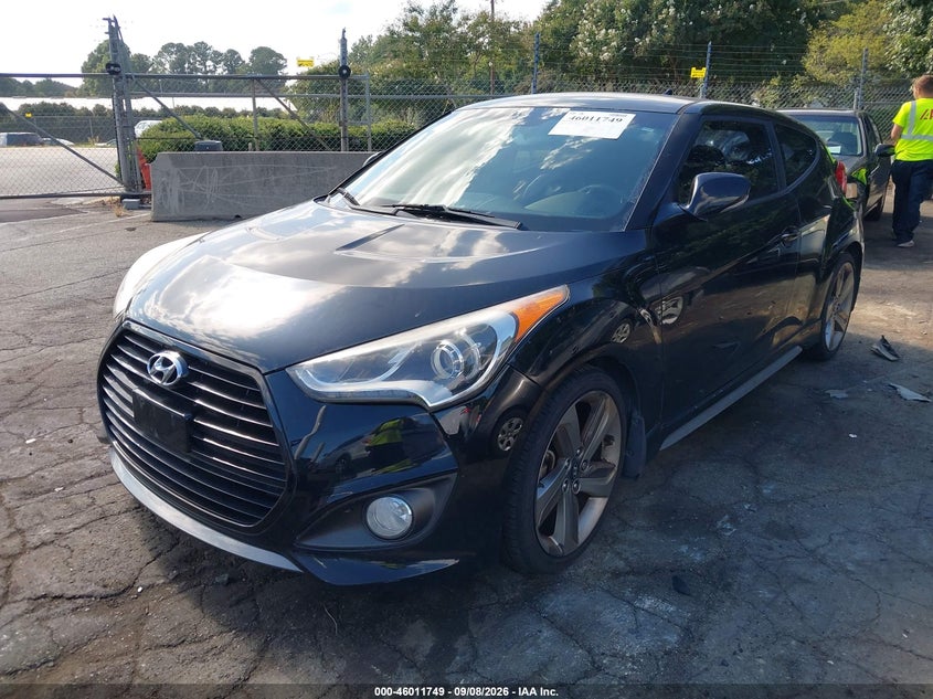 2015 HYUNDAI VELOSTER auction photo 2