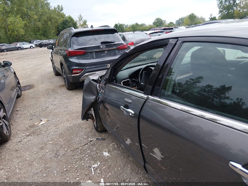 2010 LINCOLN MKZ auction photo 6