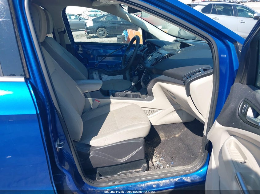 FORD ESCAPE 2017 VIN 1FMCU0GD8HUE56029