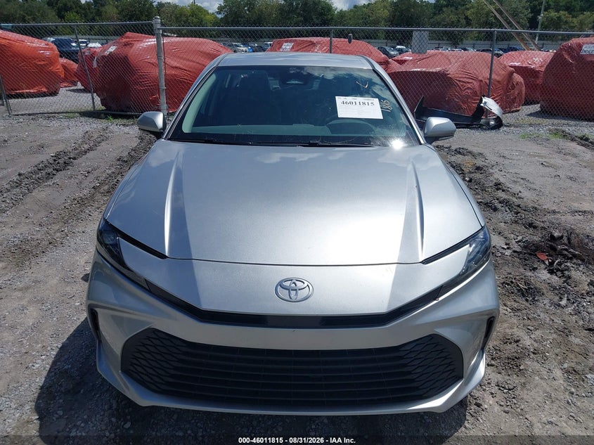 TOYOTA CAMRY - zdjęcie 13