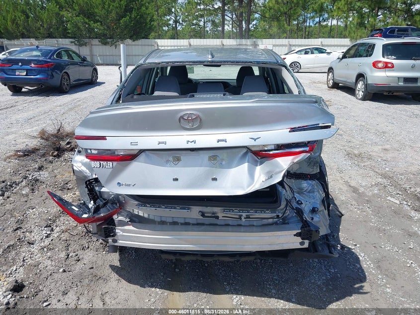 TOYOTA CAMRY - zdjęcie 17
