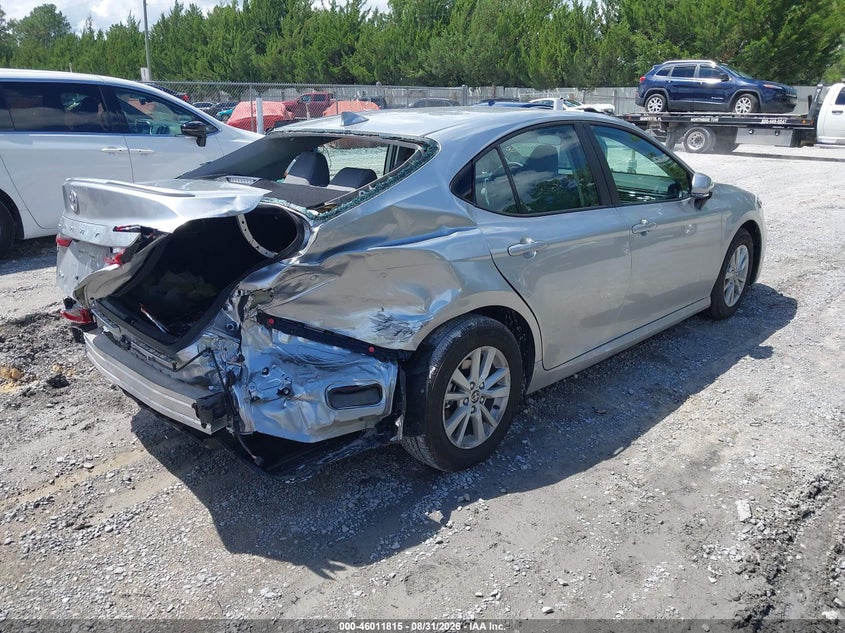 TOYOTA CAMRY - zdjęcie 4