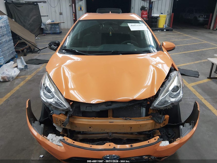 TOYOTA PRIUS C 2015 VIN JTDKDTB35F1092828
