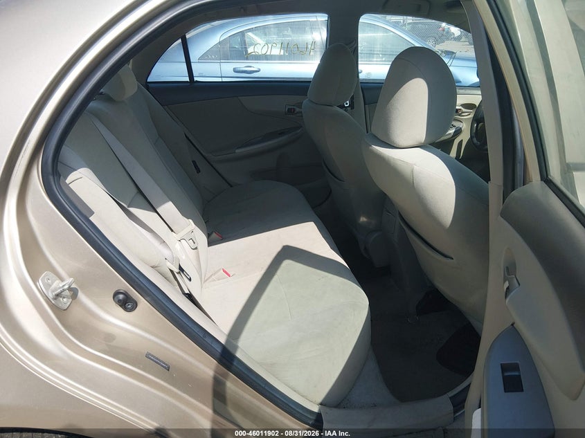 2010 TOYOTA COROLLA auction photo 8