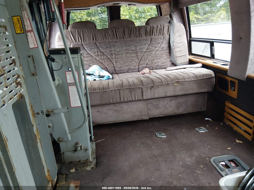 1997 CHEVROLET EXPRESS G1500 auction photo 5