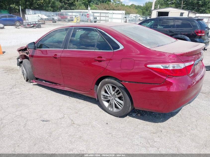 TOYOTA CAMRY - zdjęcie 3