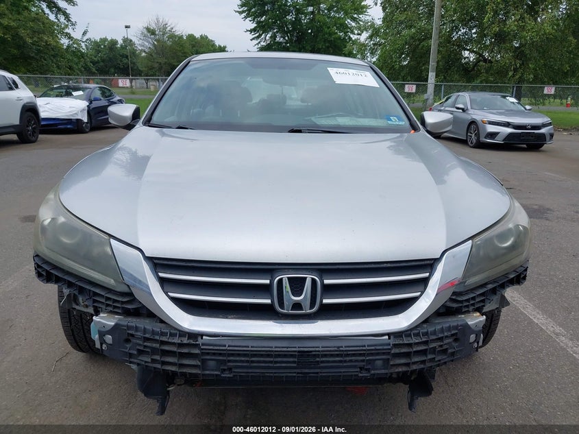 2013 HONDA ACCORD LX · Фото 12