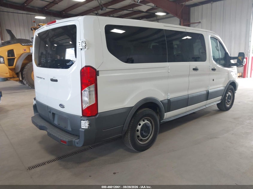 2016 FORD TRANSIT-150 auction photo 4