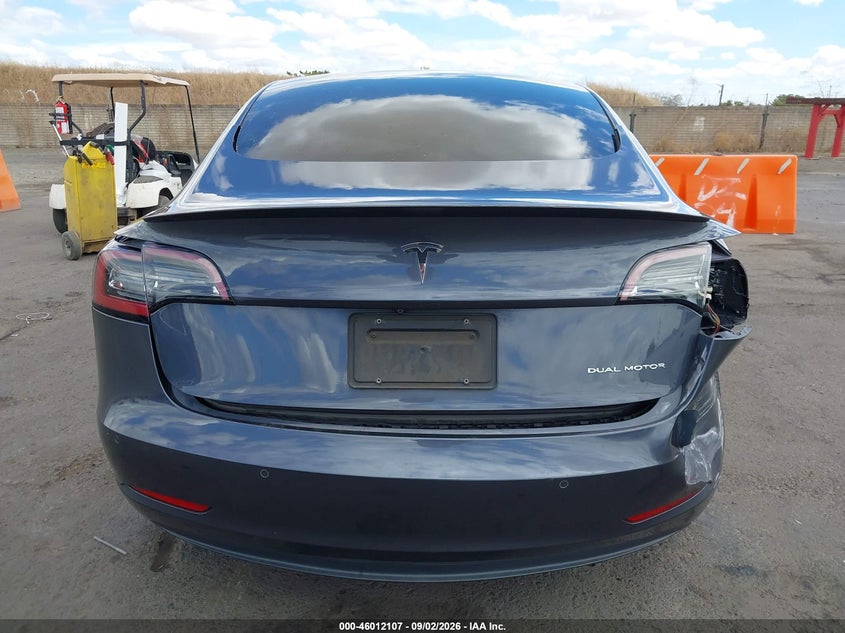 2021 TESLA MODEL 3 LONG RANGE DUAL MOTOR ALL-WHEEL DRIVE · Фото 14