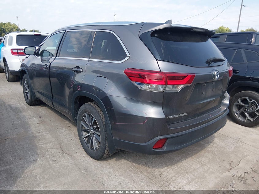 TOYOTA HIGHLANDER - zdjęcie 3
