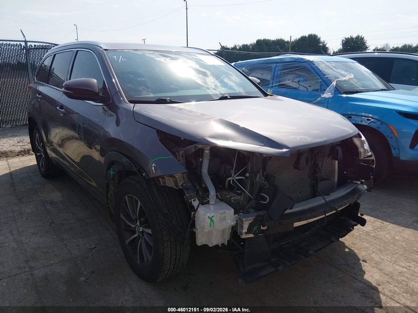 TOYOTA HIGHLANDER - zdjęcie 6