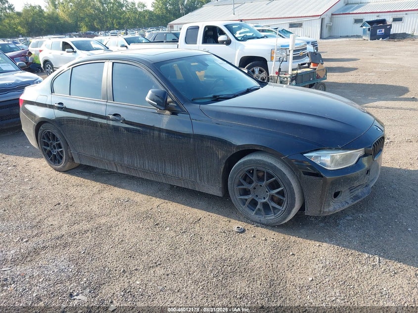 2012 BMW 328I — zdjęcie z aukcji