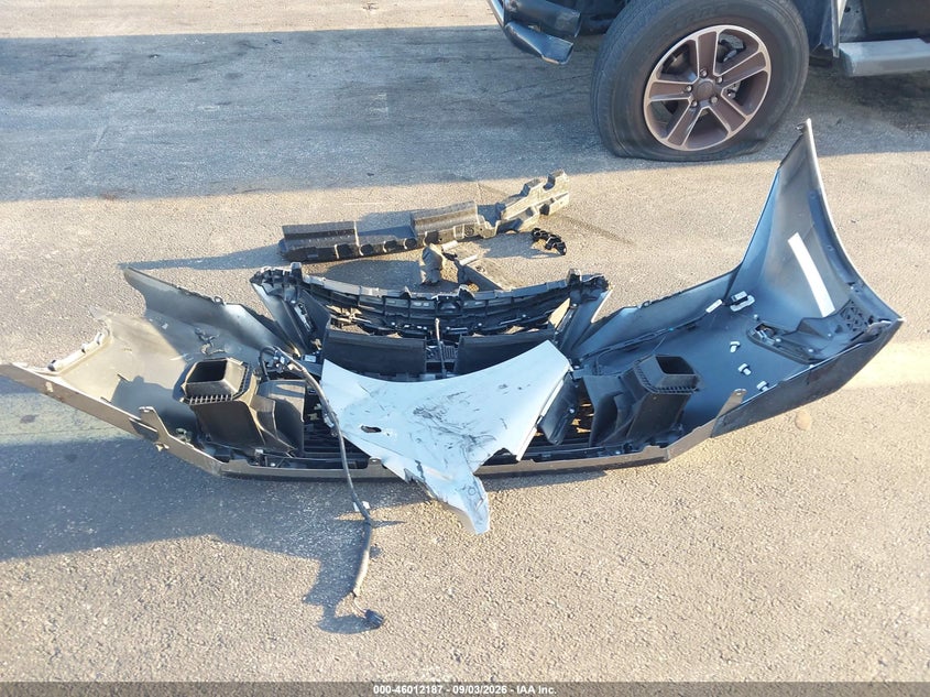 LEXUS IS 350 2023 VIN JTHGZ1B26P5066606