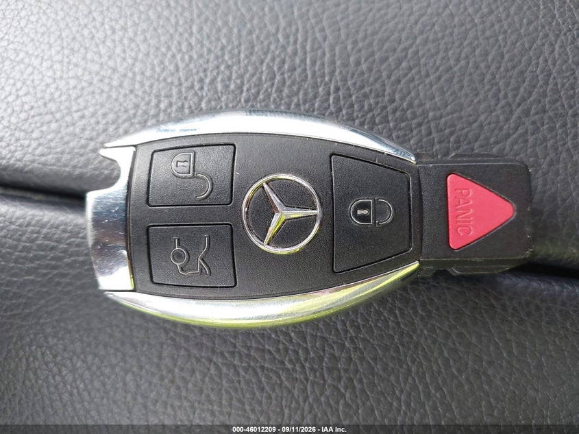 MERCEDES-BENZ C 300 - zdjęcie 11
