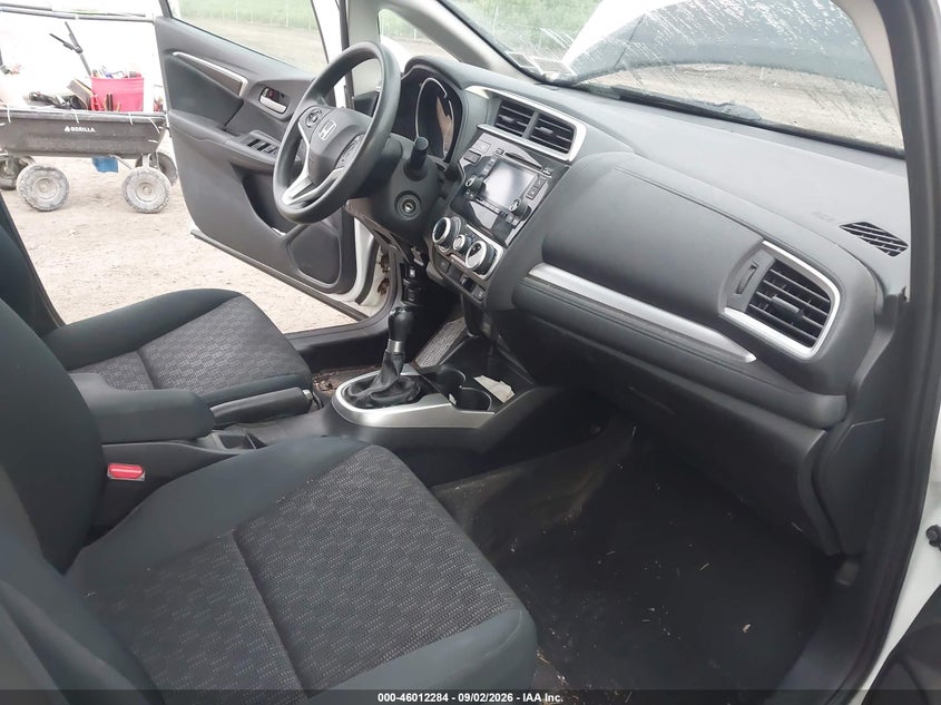 2015 HONDA FIT auction photo 5