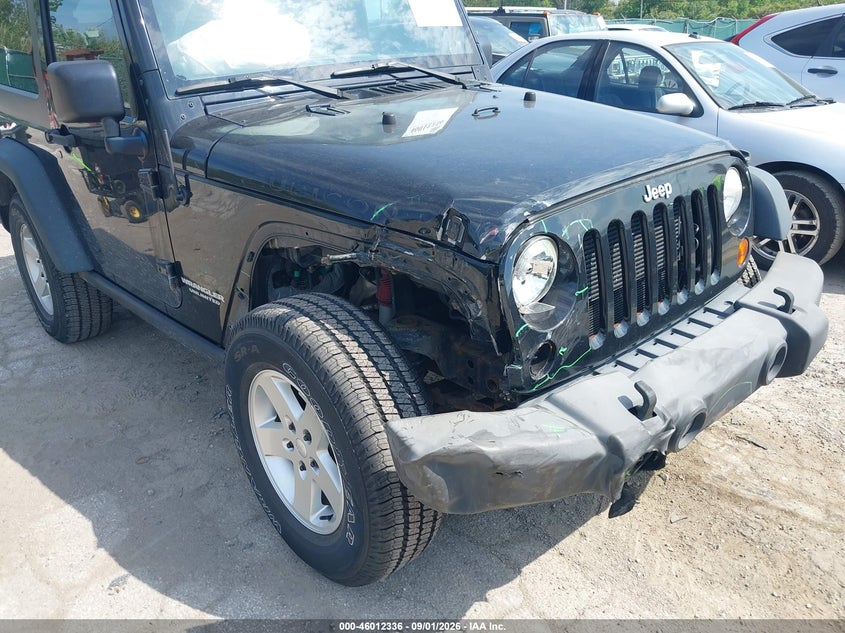 2013 JEEP WRANGLER auction photo 6
