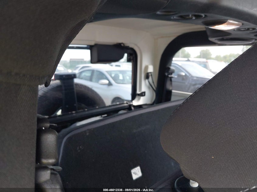 2013 JEEP WRANGLER auction photo 8