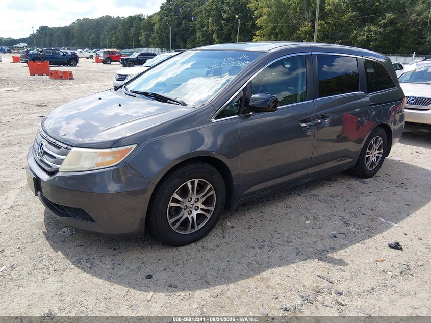 2013 HONDA ODYSSEY auction photo 2