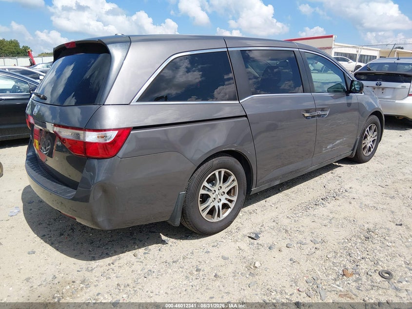 2013 HONDA ODYSSEY auction photo 4
