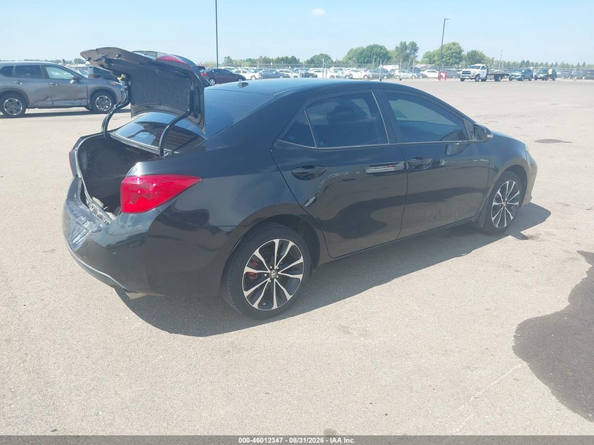 TOYOTA COROLLA - zdjęcie 4
