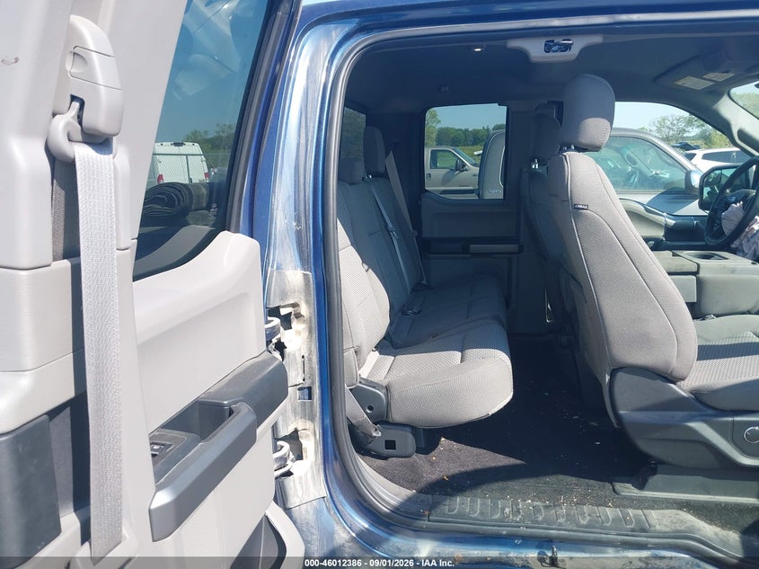 2018 FORD F-150 XLT · Фото 8
