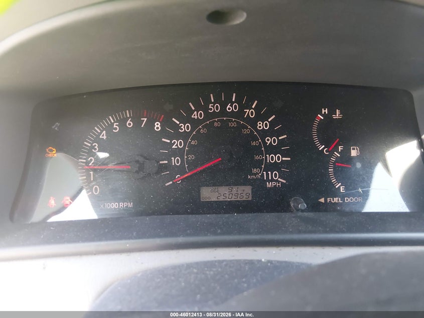 2005 TOYOTA COROLLA auction photo 7