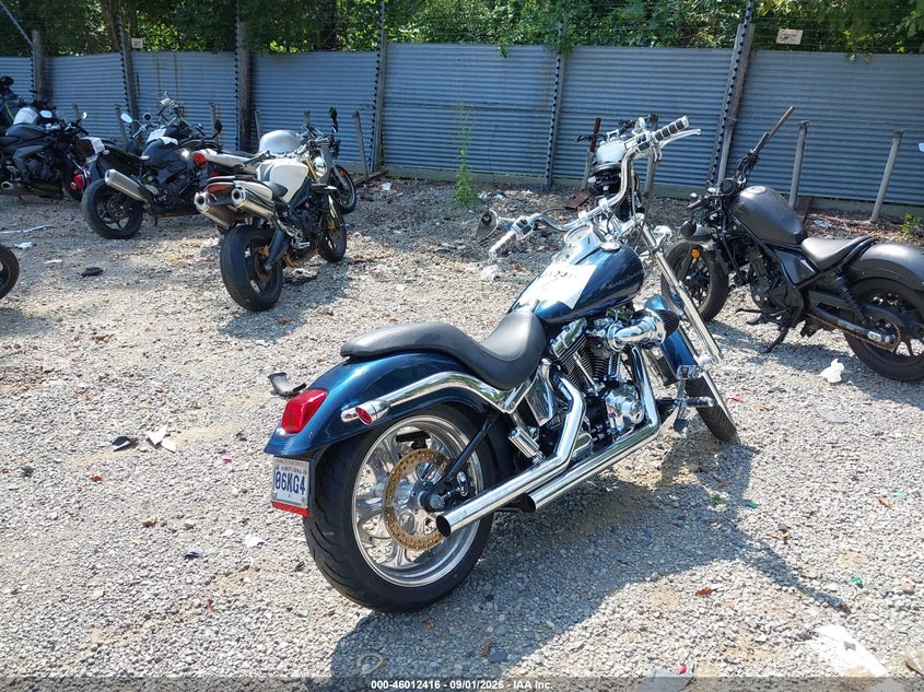 HARLEY-DAVIDSON FXSTD 2002