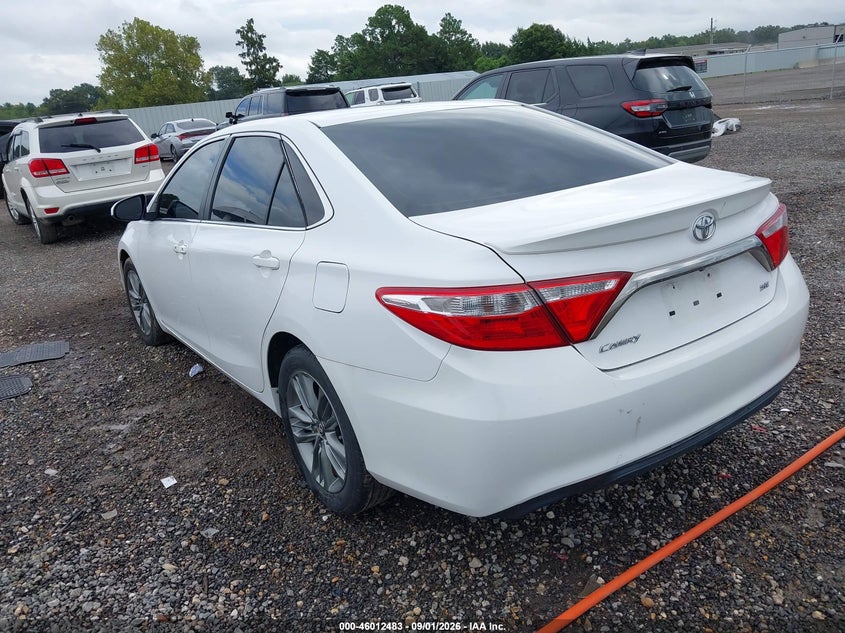 TOYOTA CAMRY - zdjęcie 3