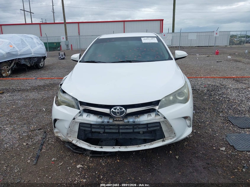 TOYOTA CAMRY - zdjęcie 6
