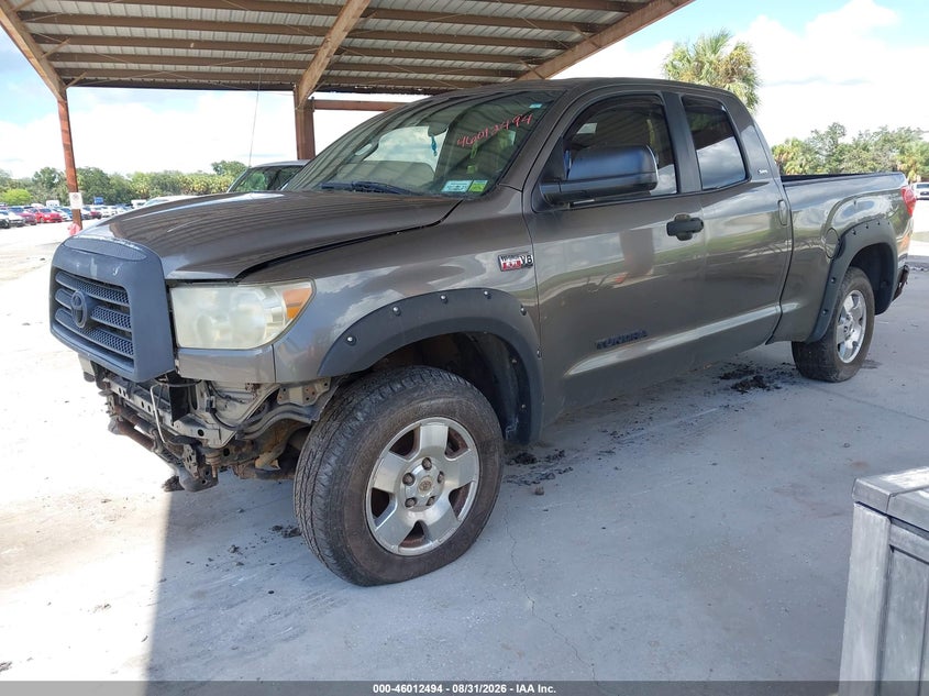 2008 TOYOTA TUNDRA auction photo 2