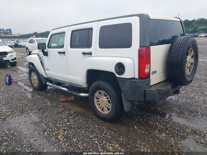 2009 HUMMER H3 SUV auction photo 3