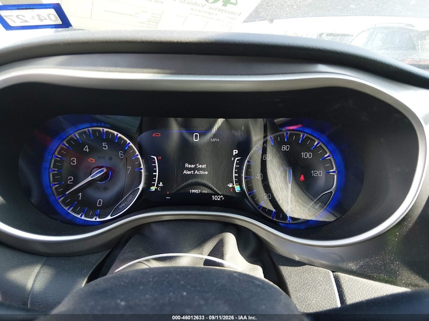 2025 CHRYSLER PACIFICA auction photo 7