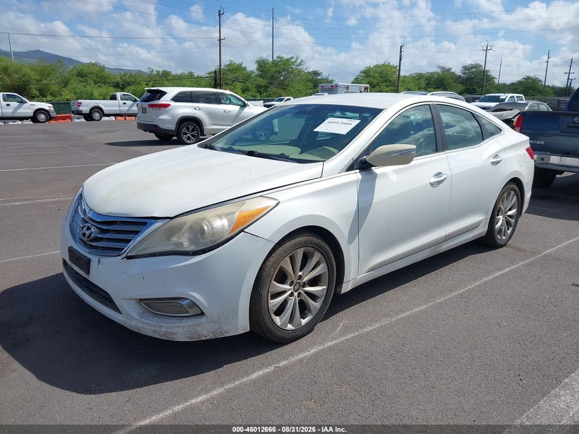 2013 HYUNDAI AZERA auction photo 2