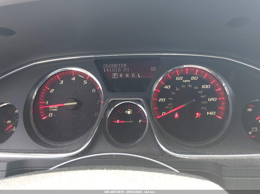 2013 GMC ACADIA auction photo 7