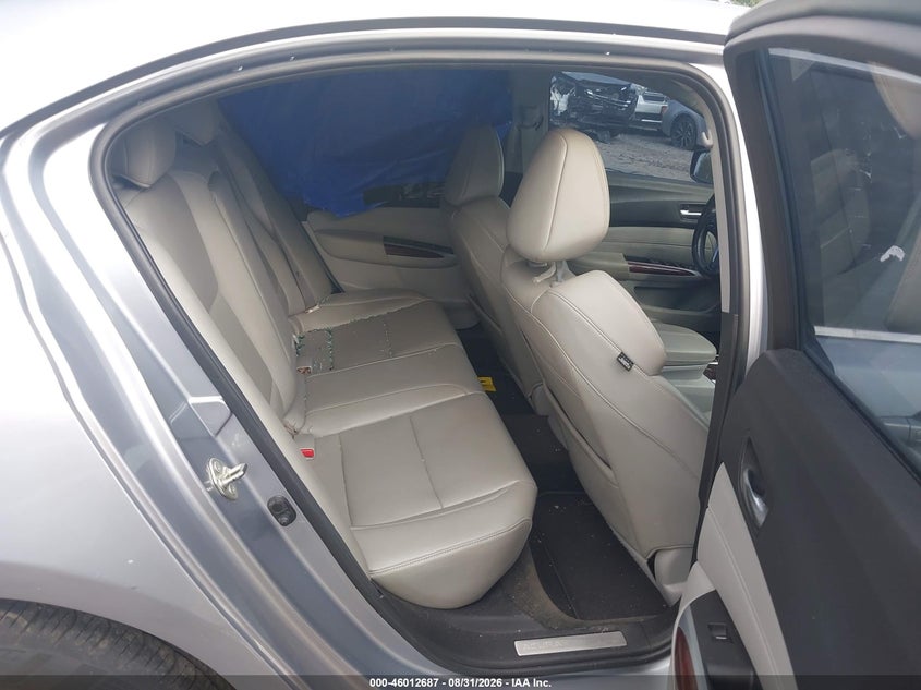 2016 ACURA TLX auction photo 8