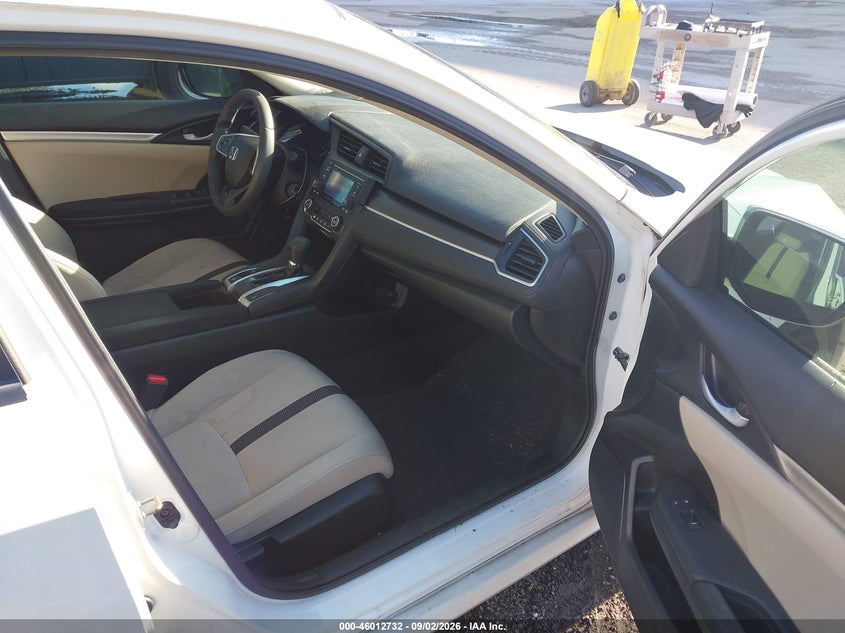 2019 HONDA CIVIC auction photo 5
